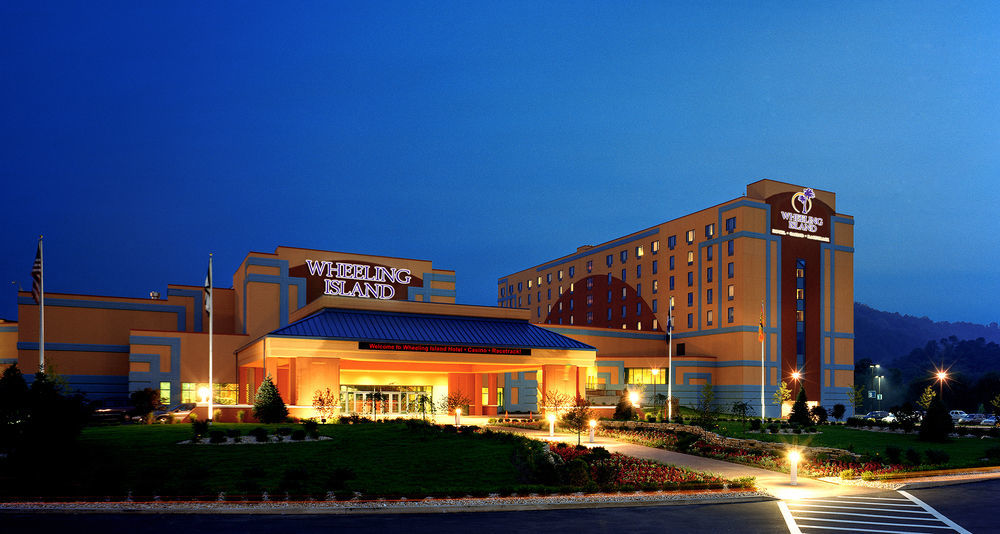 Wheeling Island Hotel-Casino-Racetrack Exterior photo